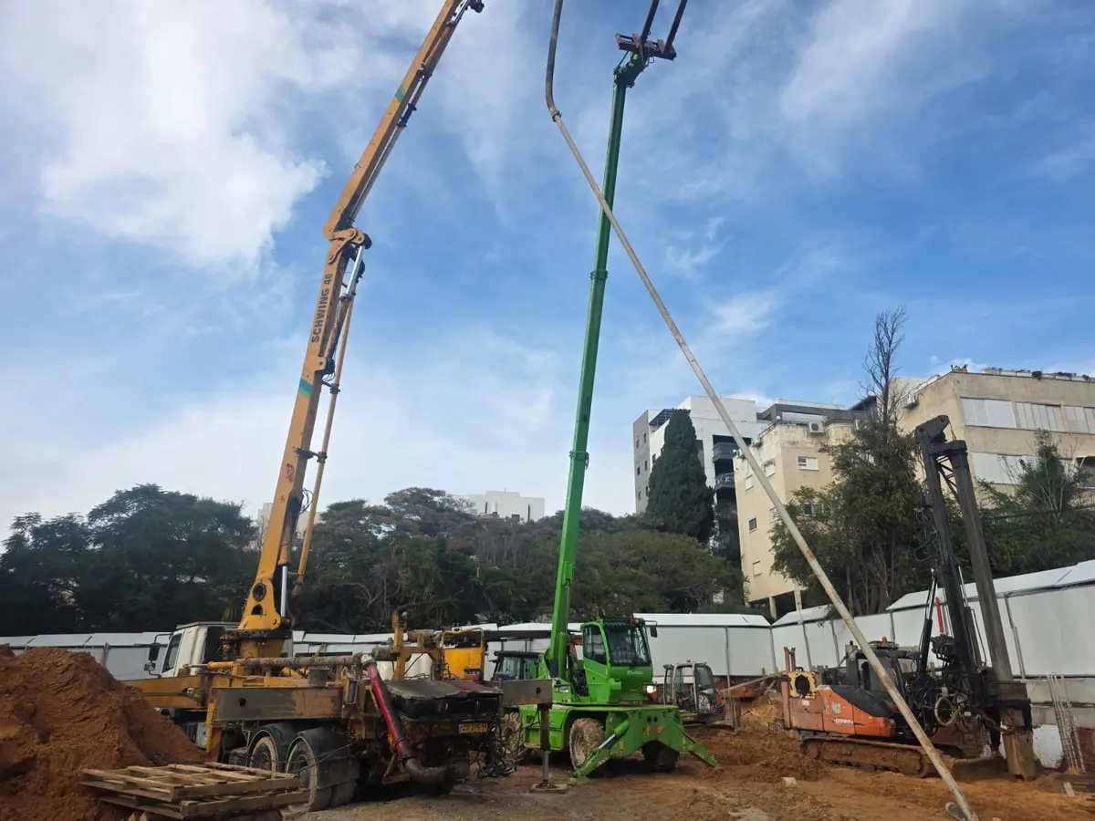 פרויקט CFA — בניין מגורים, אזור עירוני